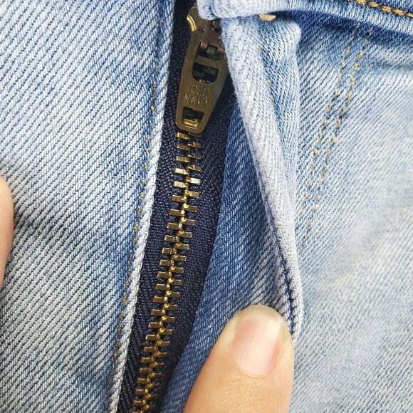 Old Navy Jeans Womens 14 Light Blue Straight Stretch Denim - Picture 9 of 11